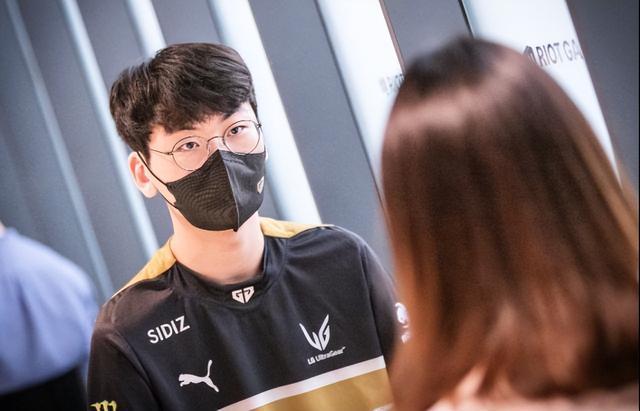 对于品牌与 对于品牌与